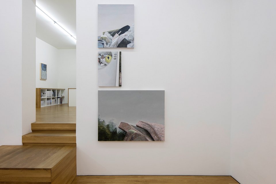 <p><em>Overcast</em>, installation view, Kuckei + Kuckei, 2015</p>