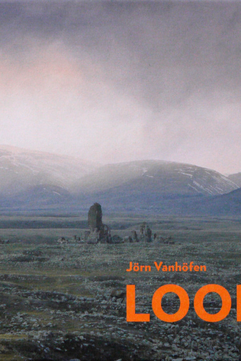 Jörn Vanhöfen, vanhfenpublicationcoverloopneu.jpg , Kuckei + Kuckei , 2015