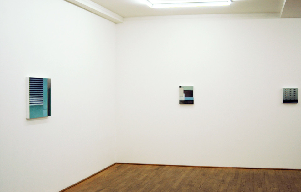 <p>installation view, Kuckei + Kuckei, 2008</p>