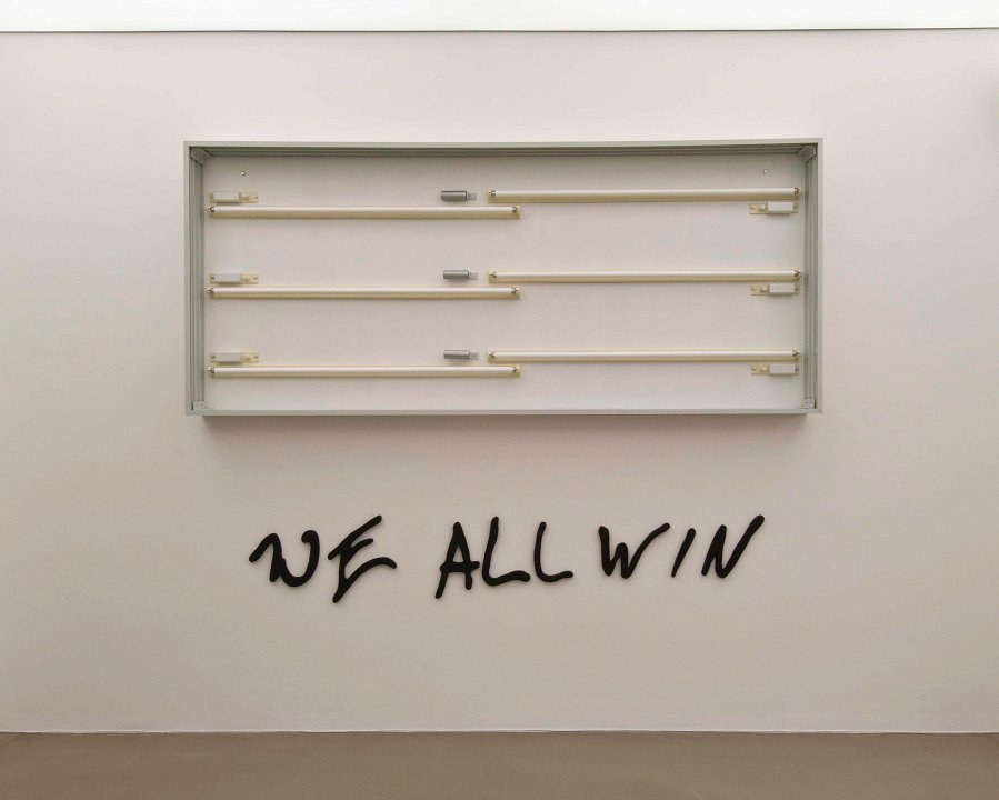 Leuchtkästen (We all win, but in Time), 2004