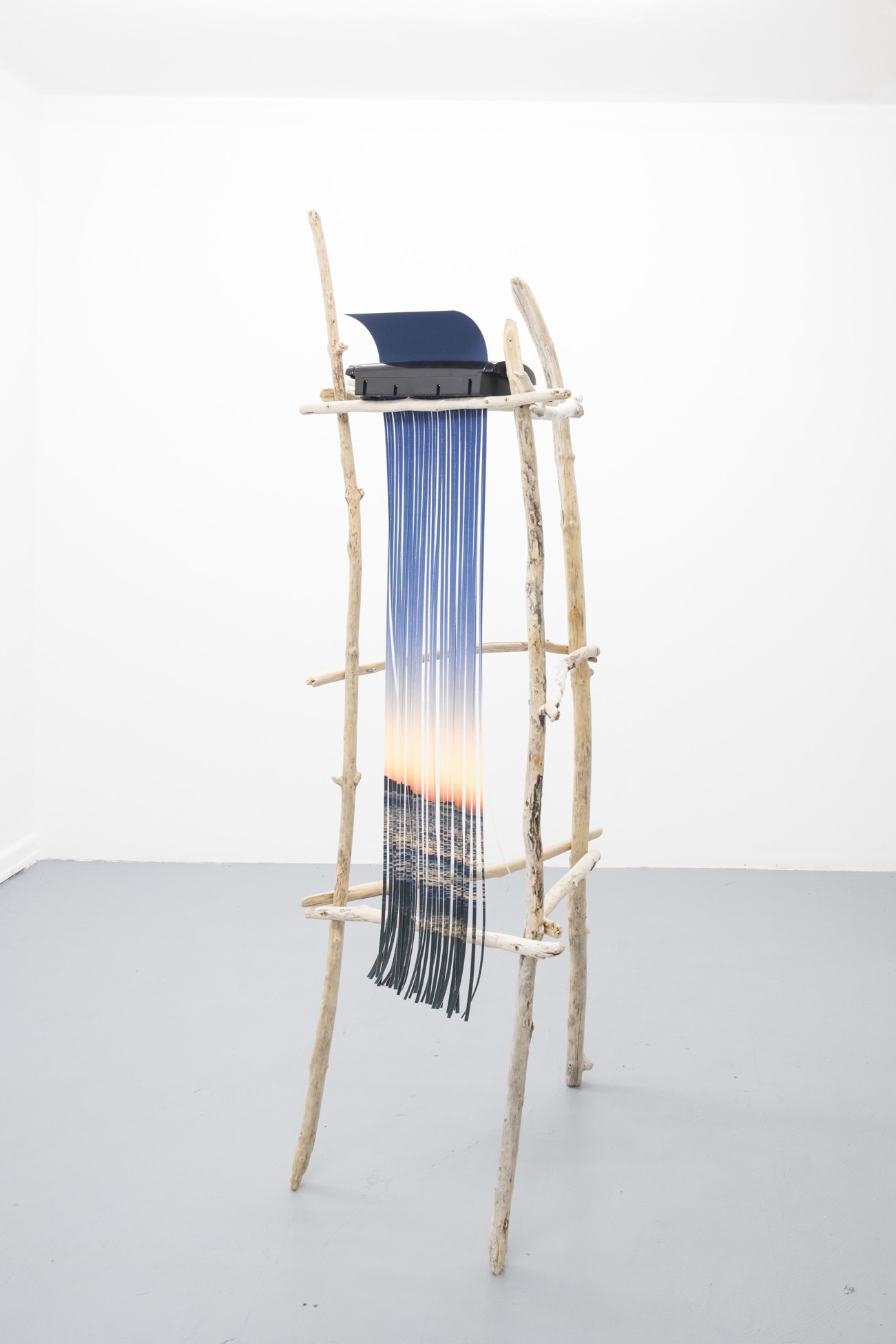sundowner at the beach - recurring cycles, 2016
