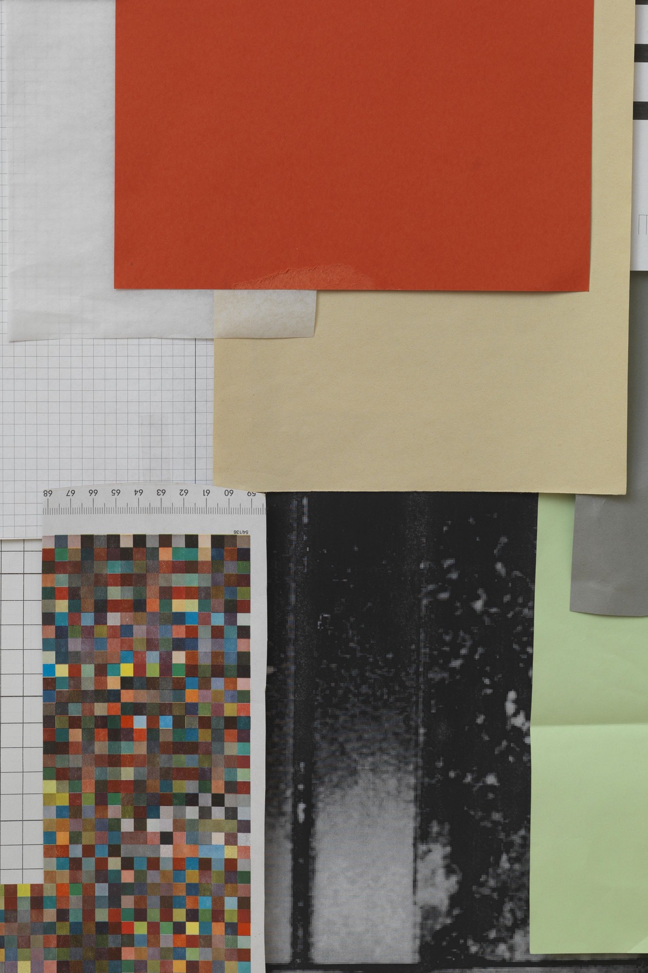 Colored Papers: Pixel, Rot, Schwarz, 2012