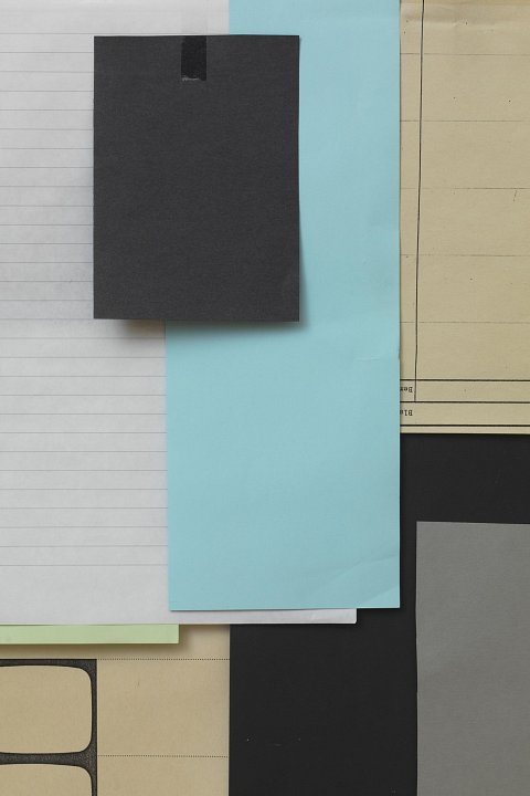 Colored Papers: Schwarz, Hellblau, Grau, 2012