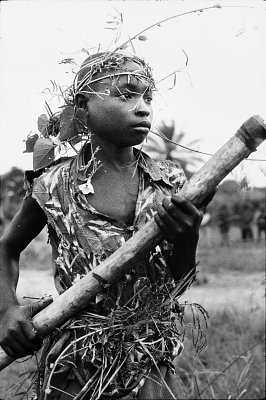 Mai mai militia in training near Beni, eastern DRC, for immediate deployment with the APC (Armée Populaire du Congo), the army of the RCD-KIS-ML, 2002