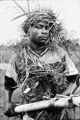 Mai mai militia in training near Beni, eastern DRC, for immediate deployment with the APC (Armée Populaire du Congo), the army of the RCD-KIS-ML, 2002
