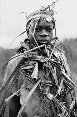 Mai mai militia in training near Beni, eastern DRC, for immediate deployment with the APC (Armée Populaire du Congo), the army of the RCD-KIS-ML, 2002