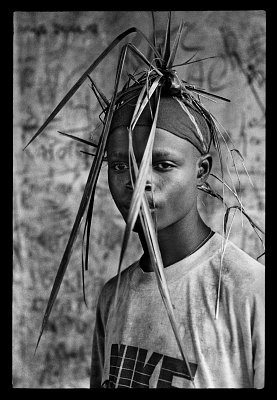 Mai Mai militia in training near Beni, eastern DRC, for immediate deployment with the APC (Armée Populaire du Congo), the army of the RCD-KIS-ML, December 2002 Portrait IX