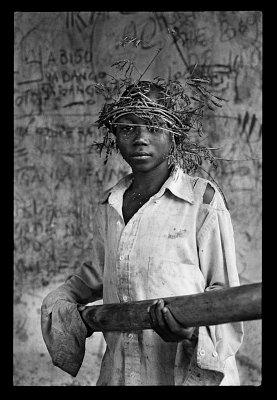 Mai Mai militia in training near Beni, eastern DRC, for immediate deployment with the APC (Armée Populaire du Congo), the army of the RCD-KIS-ML, December 2002 Portrait XIV