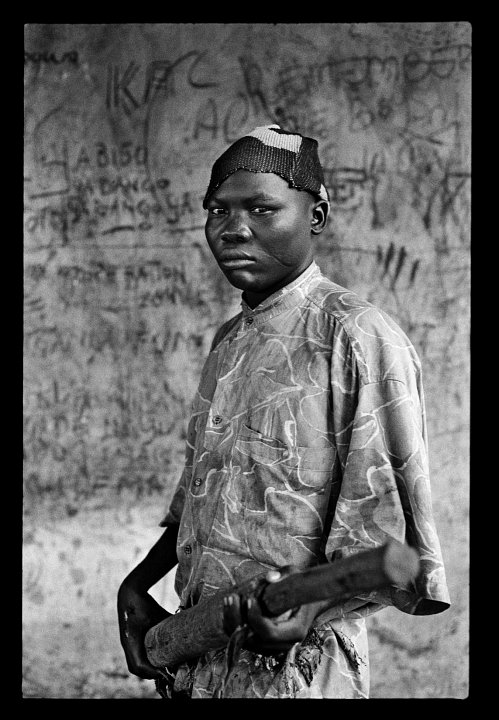 Mai Mai militia in training near Beni, eastern DRC, for immediate deployment with the APC (Armée Populaire du Congo), the army of the RCD-KIS-ML, December 2002 Portrait XVI