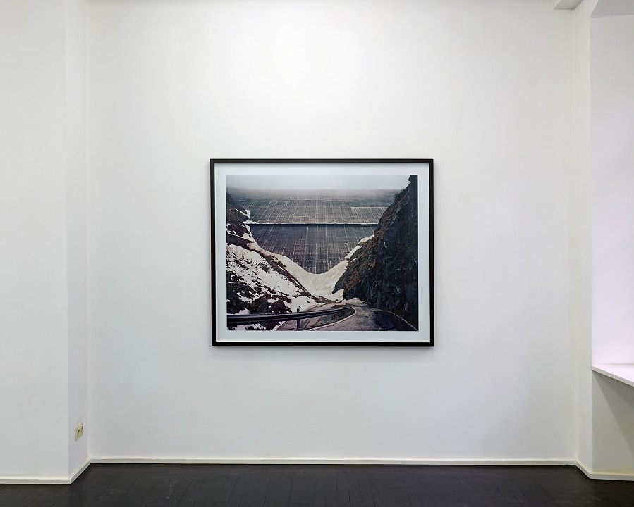 <p>Jörn Vanhöfen, Installation View Kuckei+Kuckei, 2024</p>
