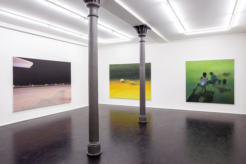 <p><em>Transit</em>, installation view, Kuckei + Kuckei, 2013</p>