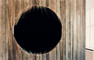 Harte Information, installation view, vierte Etage, 1995