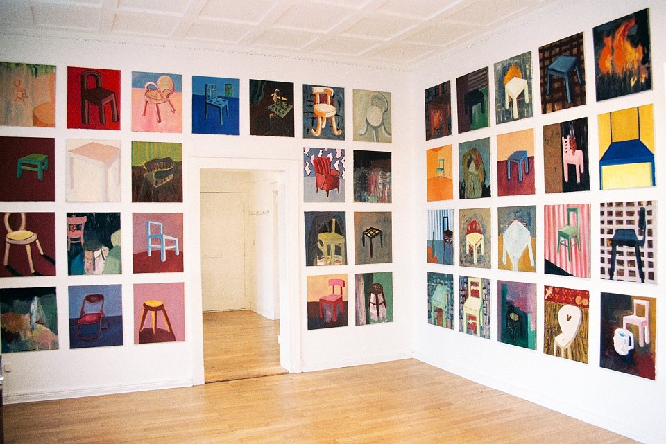 <p><em>Public Enemy</em>, installation view, vierte Etage, 1993</p>