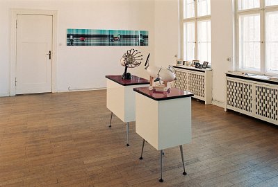Voges + Deisen zu Gast, installation view, vierte Etage, 1996