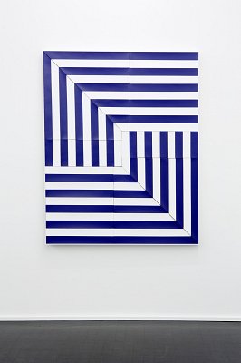 Ideale, Linien; installation view, Kuckei + Kuckei, 2015