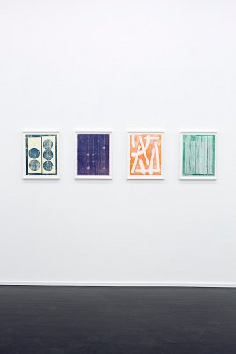 Ideale, Linien; installation view, Kuckei + Kuckei, 2015