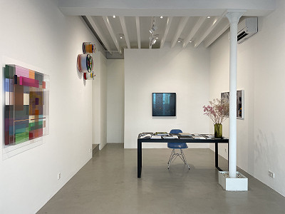 installation view, Kuckei + Kuckei showroom Palma, 2022