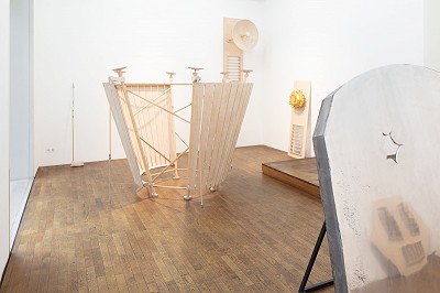 Oliver van den Berg,Sonnenprobe, 2019, Installationview