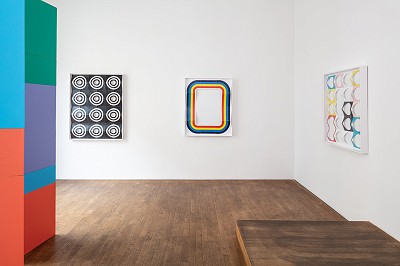 Peter K. Koch, Norm Connect Modul Feld, installation view