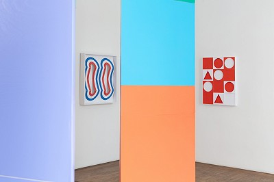 Peter K. Koch, Norm Connect Modul Feld, installation view