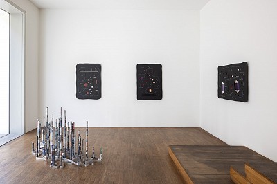 Artifacts from the Age of Acceleration, installation view, Kuckei + Kuckei, 2021