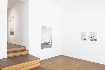 OBJECT HOURS, installation view, Kuckei + Kuckei, Berlin
