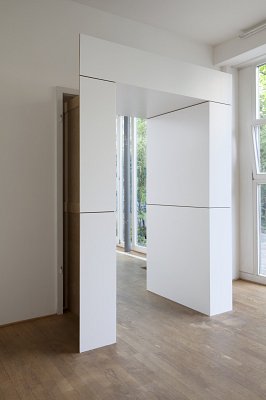 Simple Present, installation view, Kuckei + Kuckei, 2013