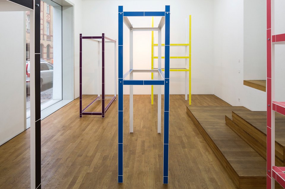 <p><em>a/void repetition</em>, installation view, Kuckei + Kuckei, 2016</p>