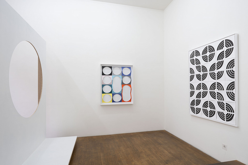 <p><em>oh hell o</em>, installation view, Kuckei + Kuckei, Berlin, 2023</p>