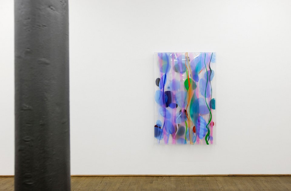<p><em>Stray Light</em>, installation view, Kuckei + Kuckei, 2012</p>