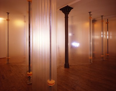 30 Meter, installation view, Kuckei + Kuckei, 2000