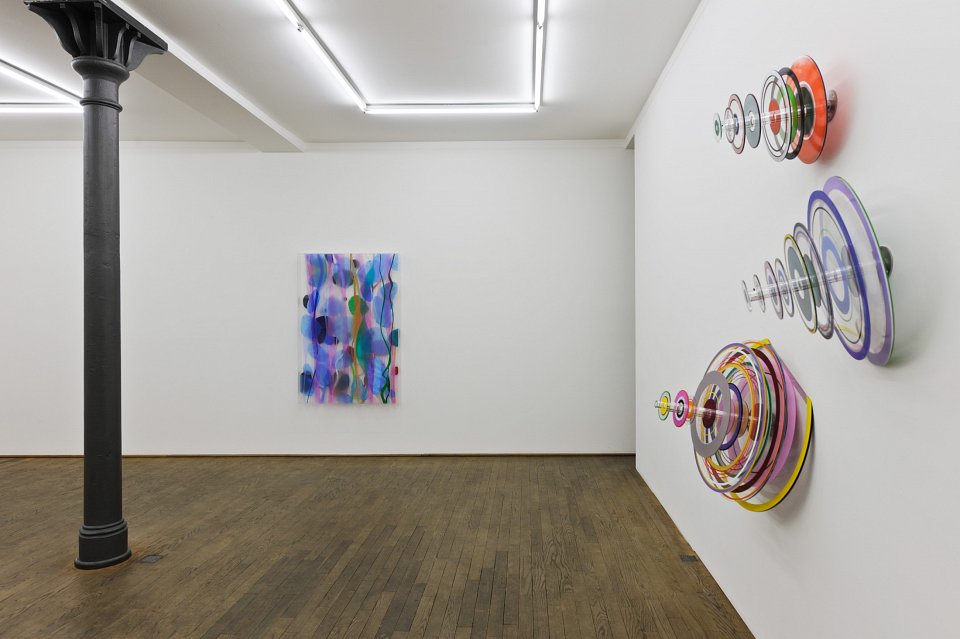 <p><em>Stray Light</em>, installation view, Kuckei + Kuckei, 2012</p>