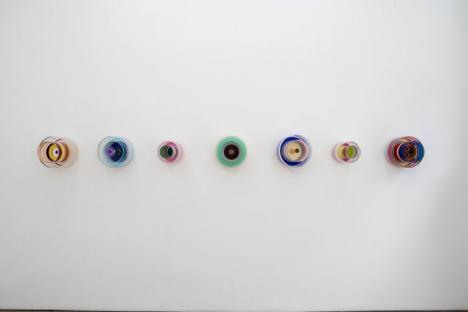 <p><em>Even/Bent, installation view</em>, Kuckei + Kuckei, 2016</p>