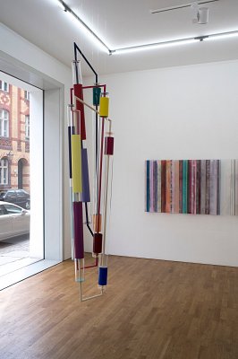 Even/Bent, installation view, Kuckei + Kuckei, 2016
