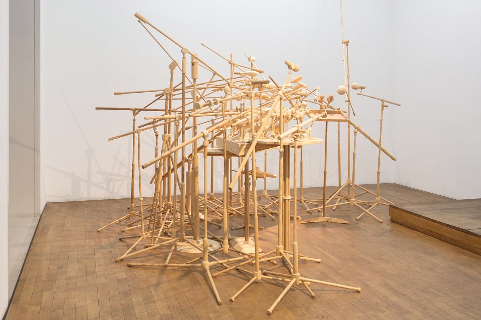 <p>S_AKE, Oliver van den Berg, installation view Kuckei + Kuckei, 2017</p>