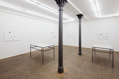 FadenSpiele, installation view, Kuckei + Kuckei, 2012
