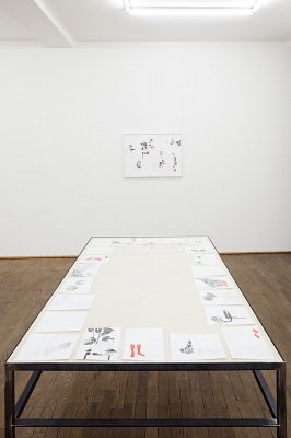 FadenSpiele, installation view, Kuckei + Kuckei, 2012