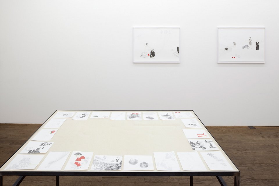 <p><em>FadenSpiele</em>, installation view, Kuckei + Kuckei, 2012</p>