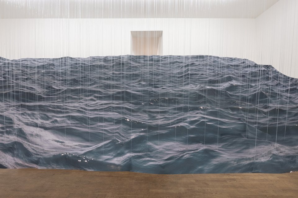 <p><em>Elegie</em>, Installation view Kuckei + Kuckei, Linienstrasse 107/108</p>