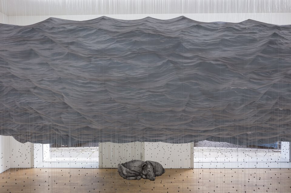 <p><em>Elegie</em>, Installation view Kuckei + Kuckei, Linienstrasse 107/108</p>