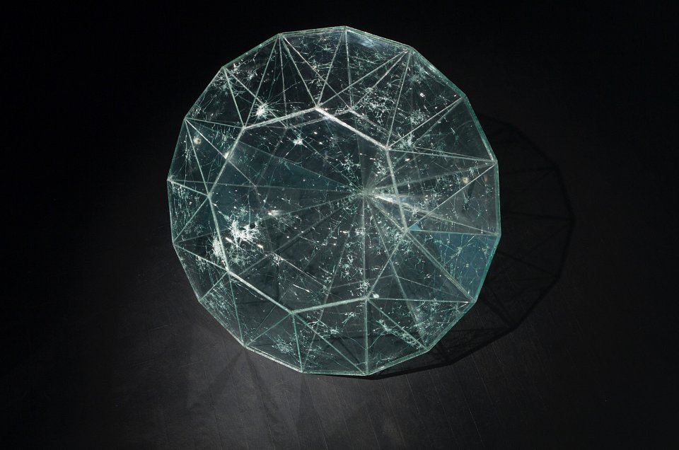 <p><em>Buenos Aires</em>, installation view, Kuckei + Kuckei, 2014</p>