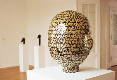Objekte, installation view, vierte Etage, 1993