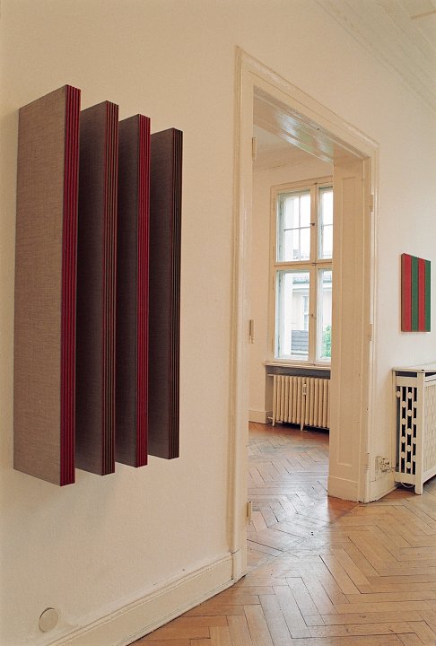 <p>installation view, vierte Etage, 1996</p>