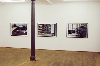 Avenue Patrice Lumumba, installation view, Kuckei + Kuckei, 2010