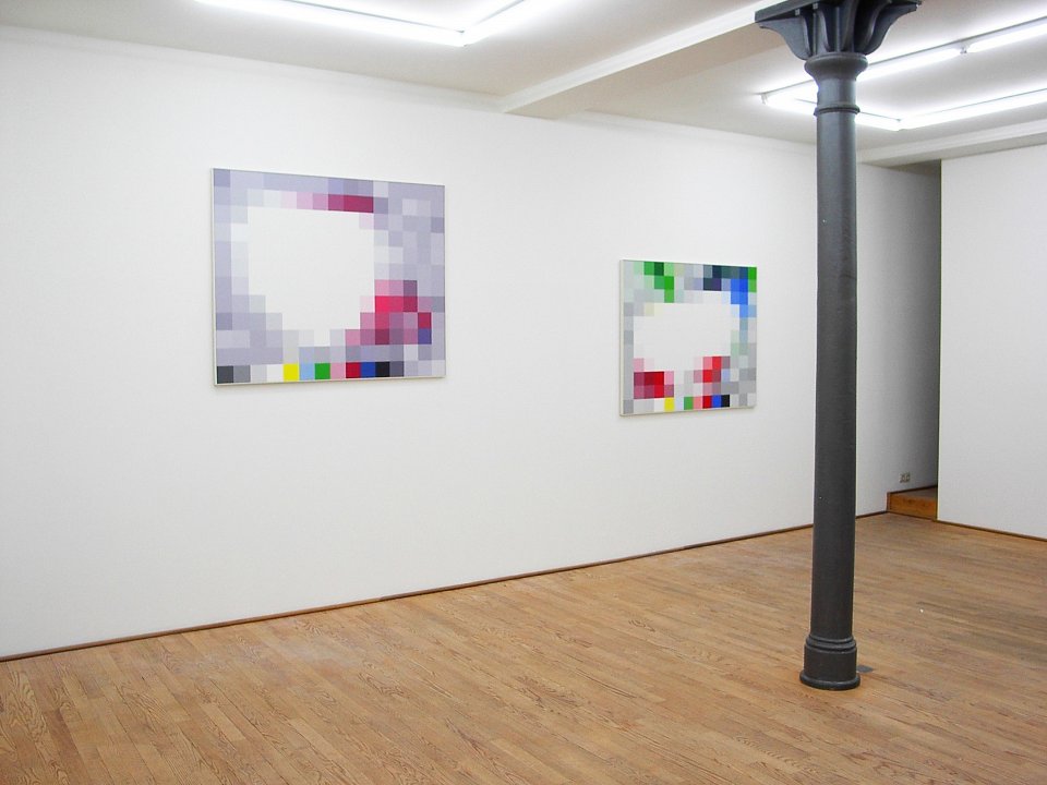 <p><em>not</em>, installation view, Kuckei + Kuckei, 2005</p>